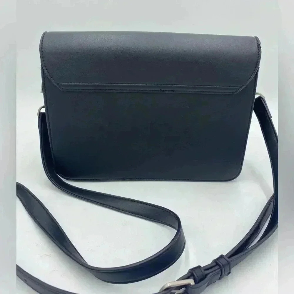 Pixie Mood Crossbody, black leather purse - Picture 4 of 8